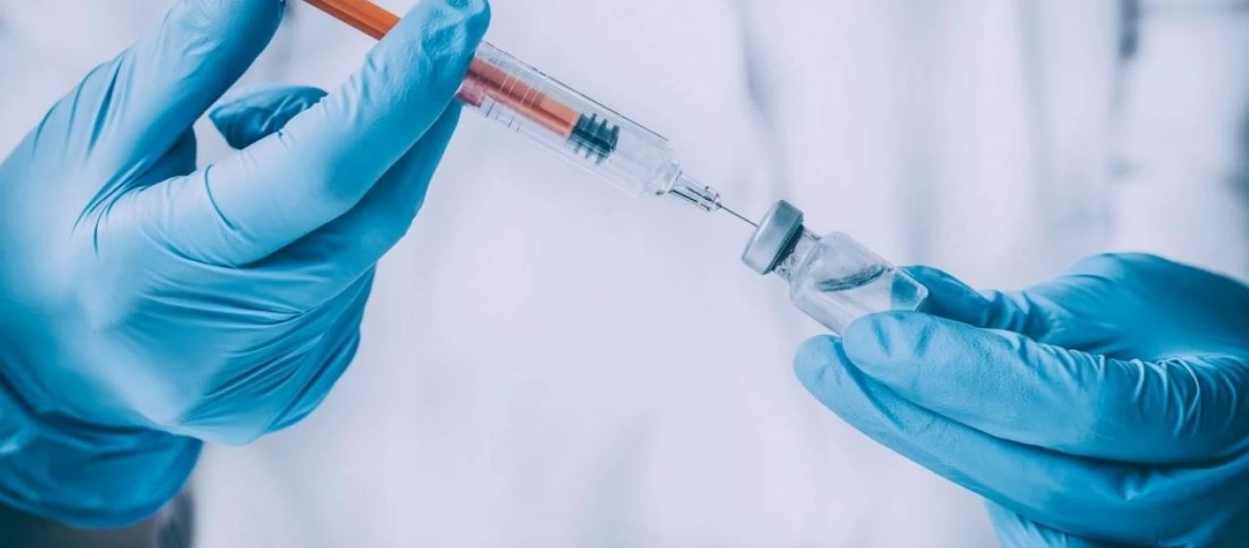 Νέος συναγερμός - Ακόμα δύο περιστατικά θρομβώσεων μετά τα εμβόλια της AstraZeneca και Johnson & Johnson